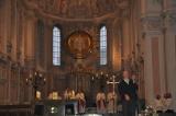 Jonglage während (!!!) eines Pontifikates (= Gottesdienst mit Bischof) im Würzburger Dom!